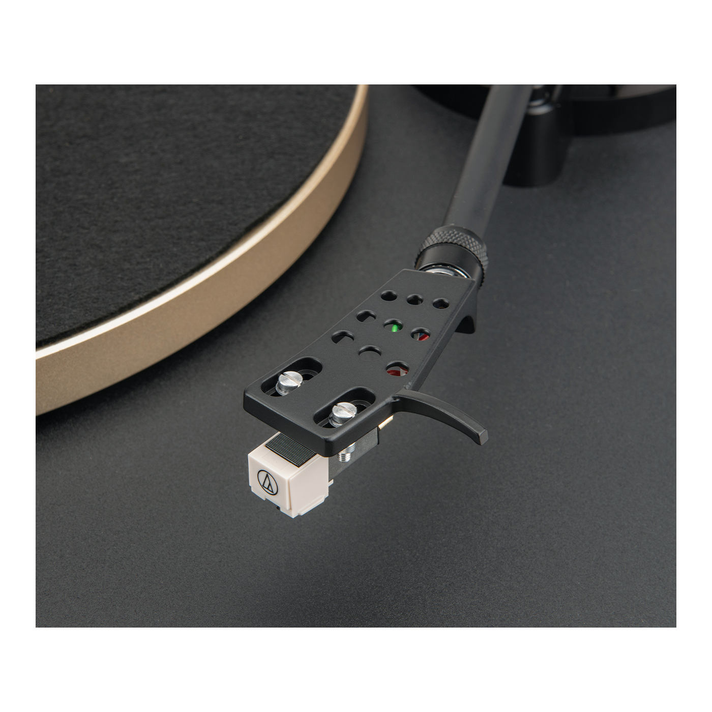 Toca-Discos JBL Spinner BT com Bluetooth e AptX HD | Audio Prime