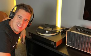 O retorno dos equipamentos analógicos como toca discos
