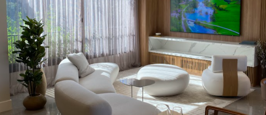 Home Theater com caixas de som embutidas: como funciona, vantagens e desempenho